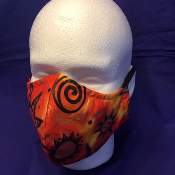 MASK - Picture 3 of 7